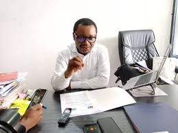 Professeur Kamala C. Kaghoma